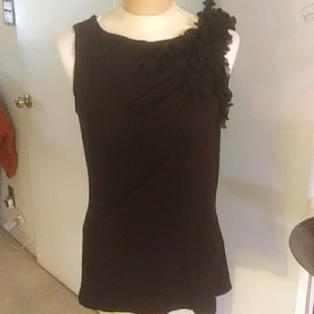 Black sleeveless top